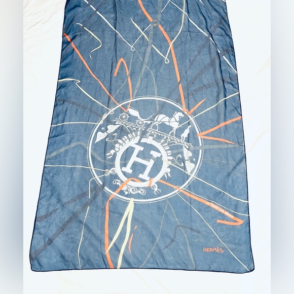 Hermes Scarf Made In France Attrape Tes Reves Silk Logo - Picture 5 of 7